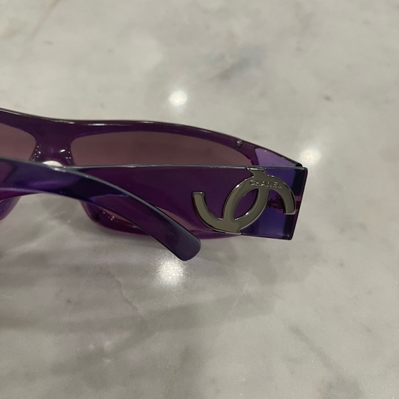 COPY - Chanel purple translucent Logo Sunglasses. In...